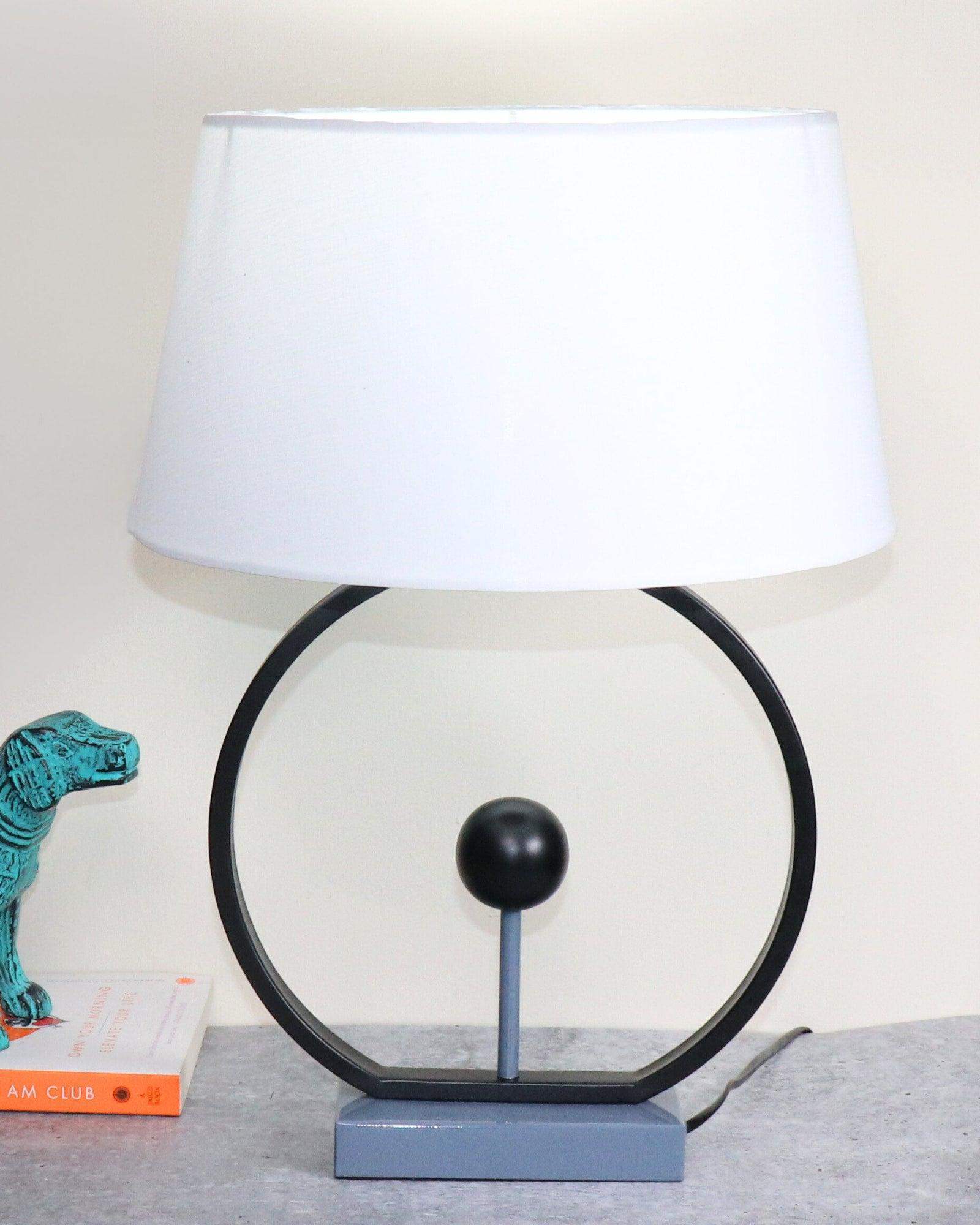 The ARC Table lamp - LOOSEBUCKET