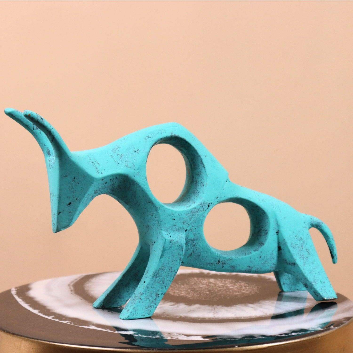 Bull figurine , Aluminium Bull Figurine