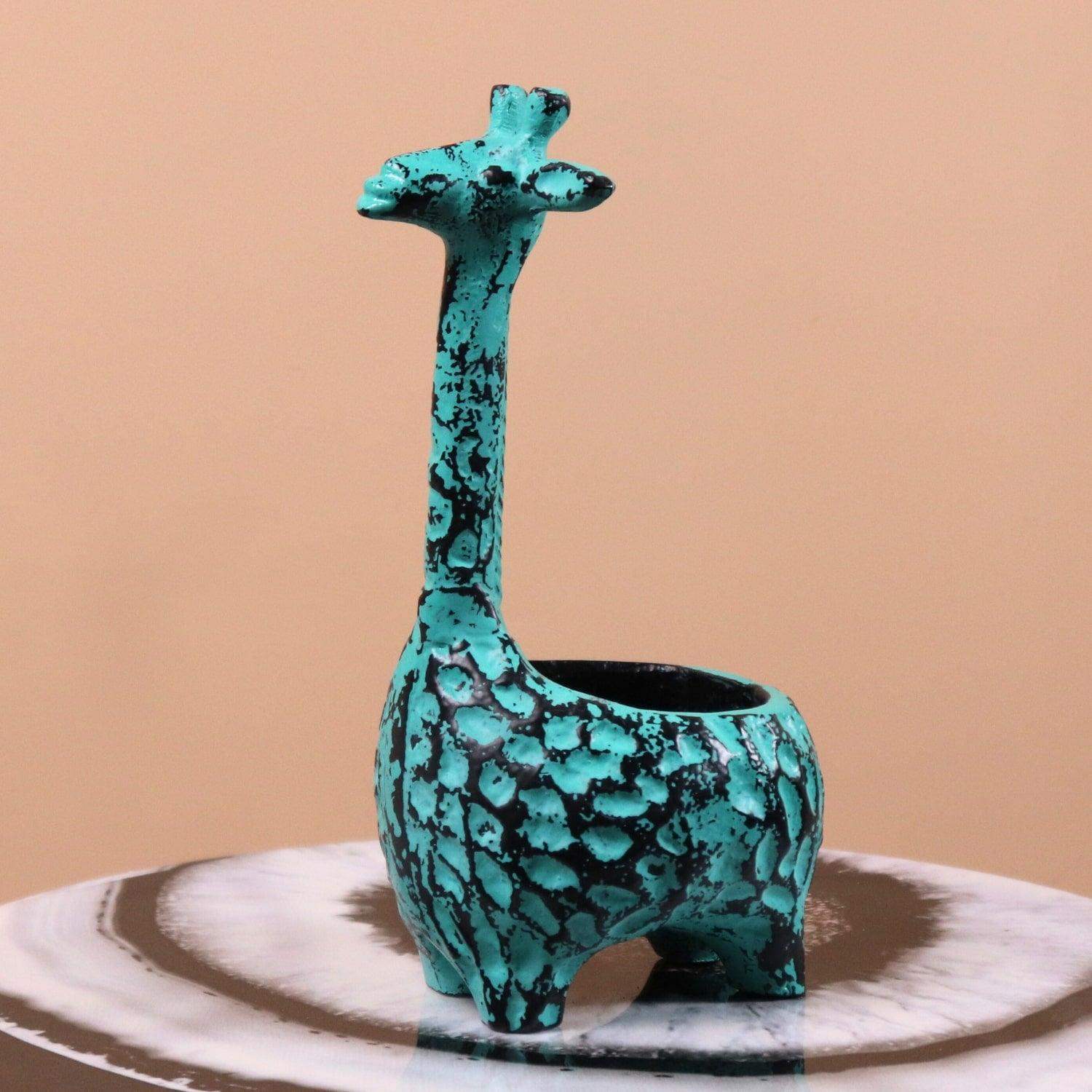 Giraffe table figurine, giraffe table sculpture