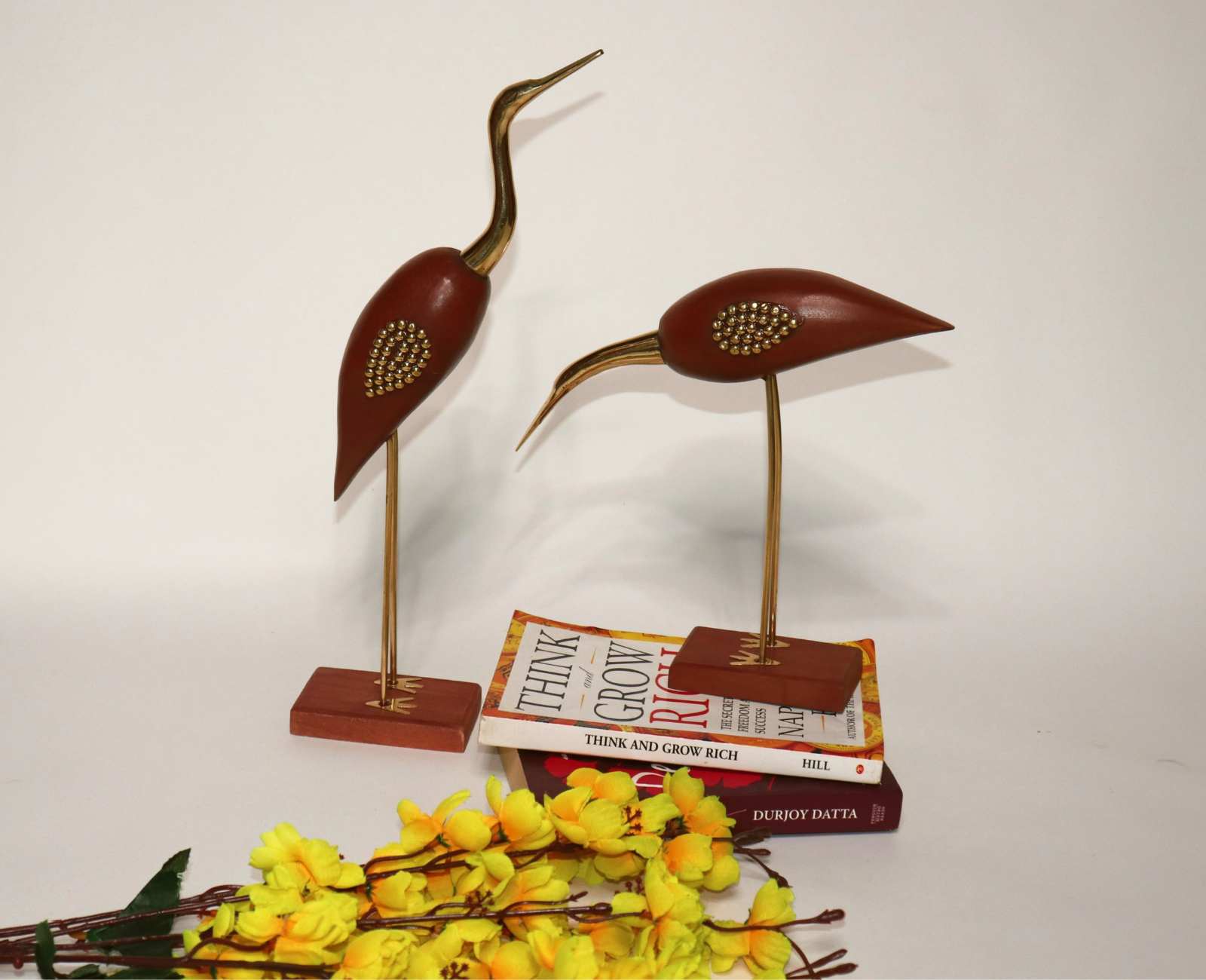 The Crane bird Sculpture (Brass & Wood) - LOOSEBUCKET