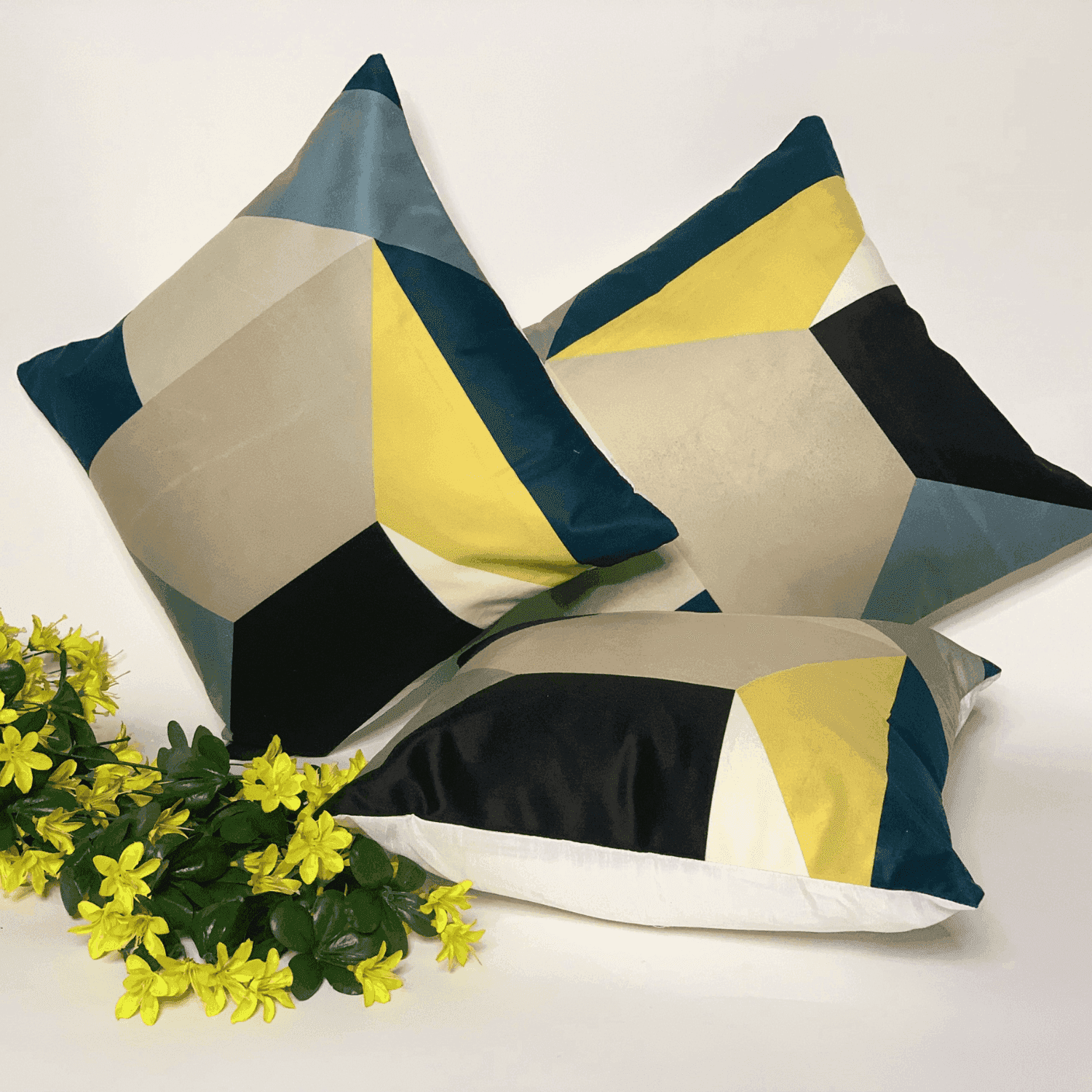 The Velvet Cuddle Cushion Covers - LOOSEBUCKET