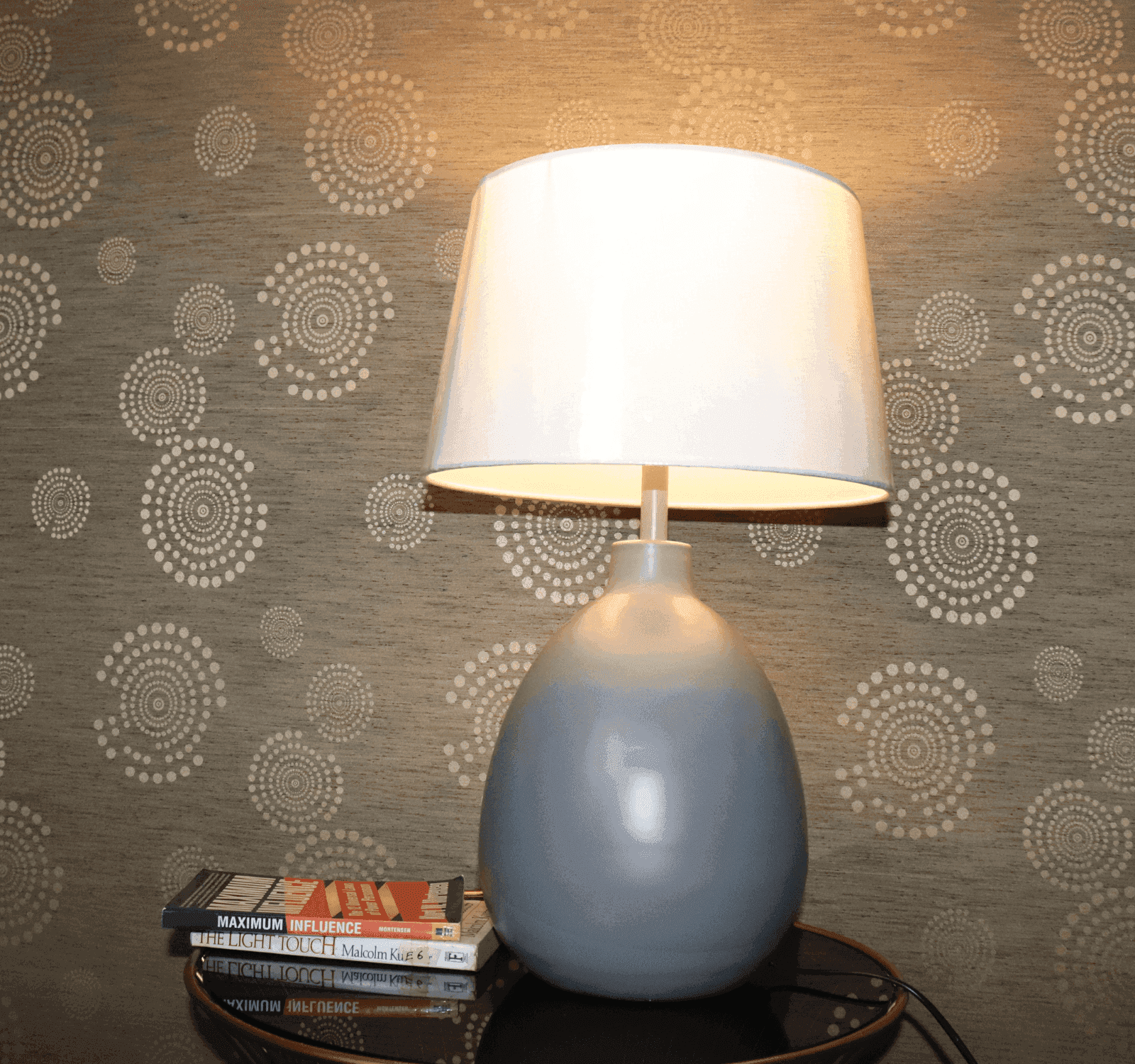 The Royal Gray Metal Table Lamp - LOOSEBUCKET