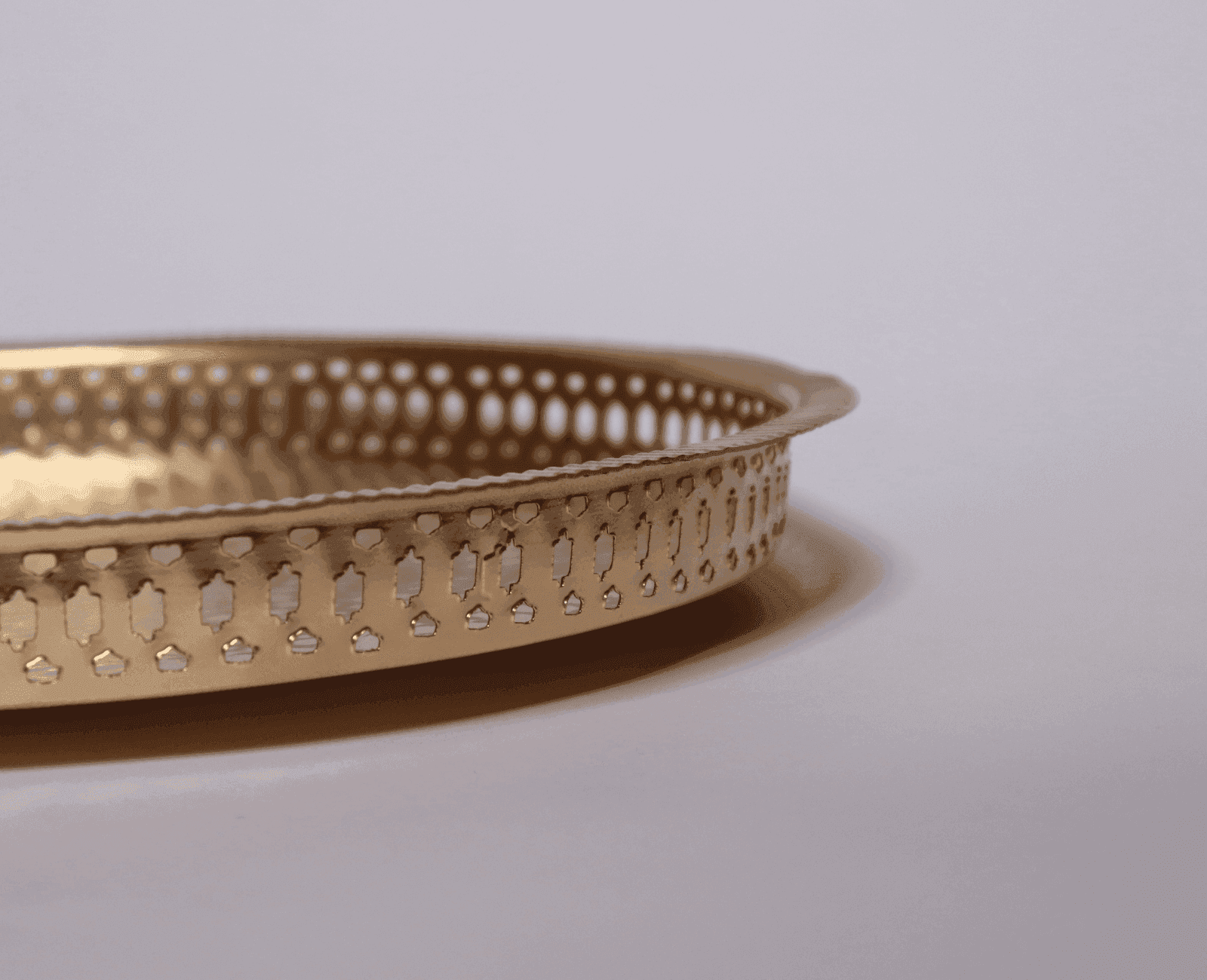 The Royal King Metal Tray (Gold Finish) - LOOSEBUCKET