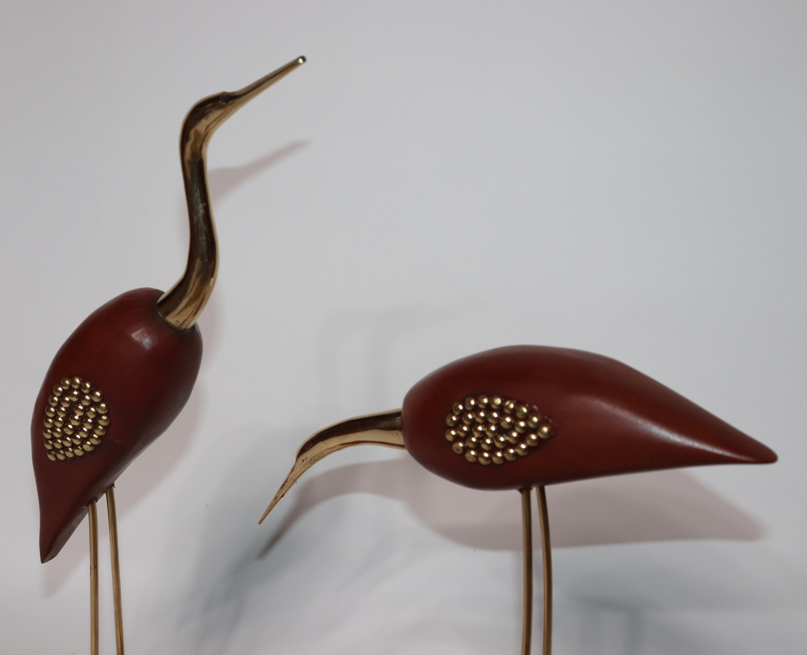 The Crane bird Sculpture (Brass & Wood) - LOOSEBUCKET