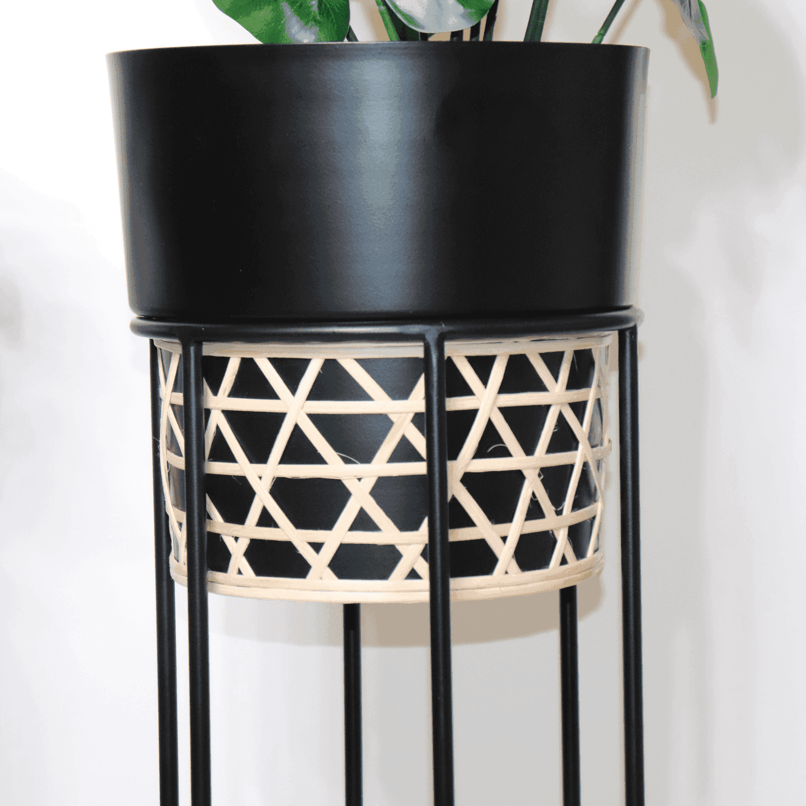 Agrarian Beauty Handwork Cane Metal Planters (Set of 2) - LOOSEBUCKET