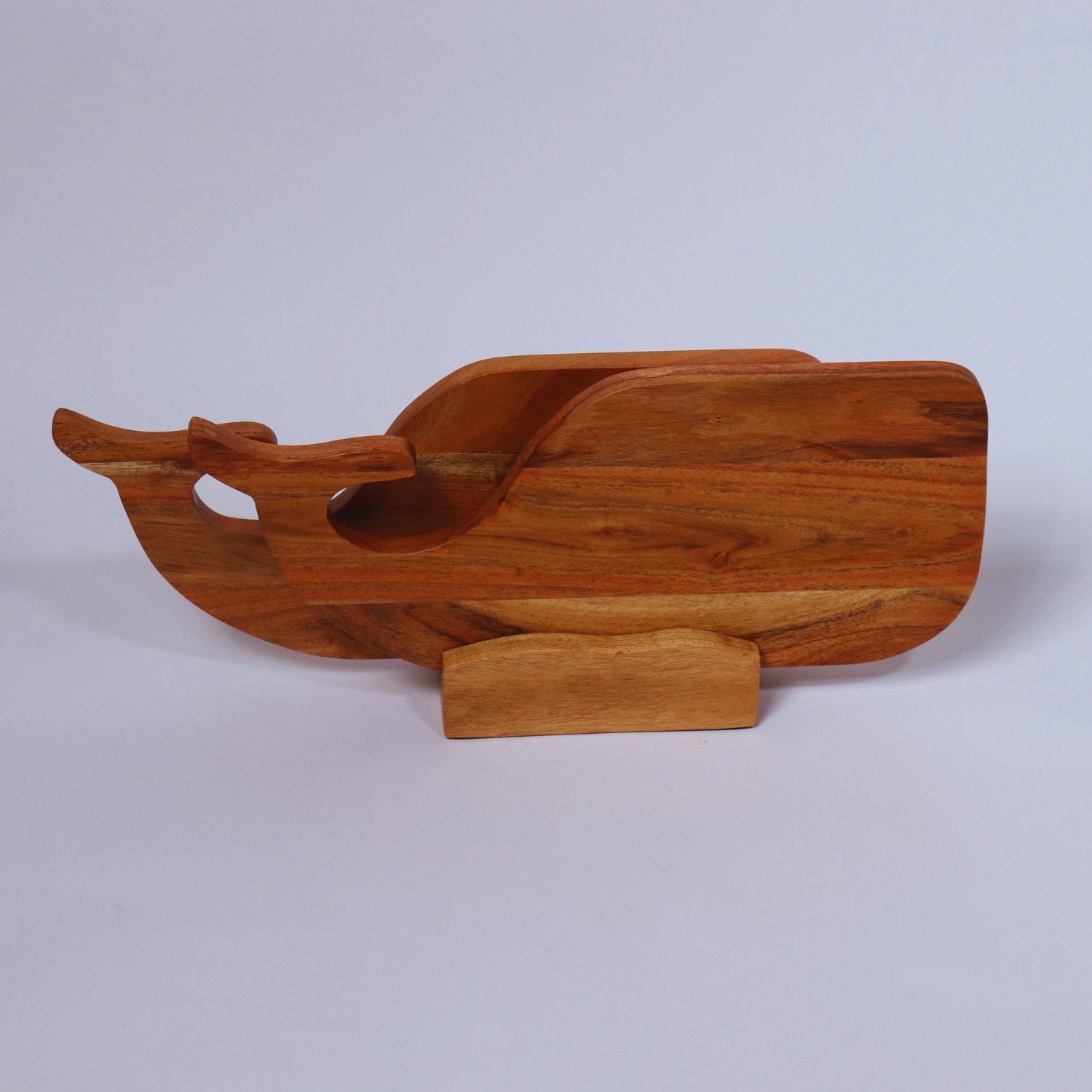 Chopping board with stand (Whales Tales Wave) - LOOSEBUCKET