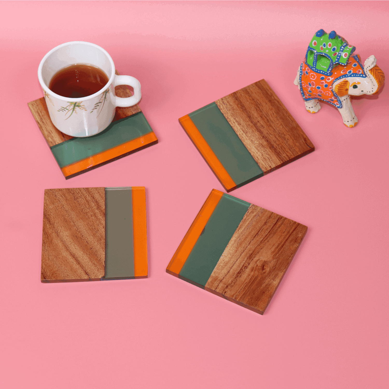 Acacia & Epoxy wood Table coasters (The Green Deck) - LOOSEBUCKET